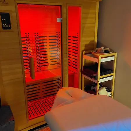 Mexicana Pink Apartment