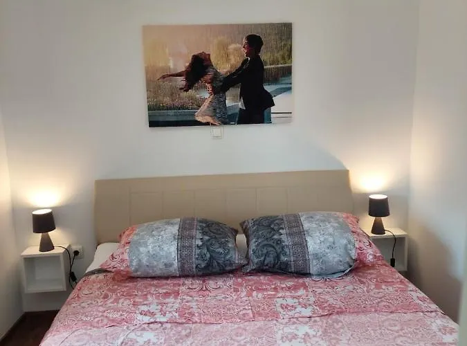 Mexicana Pink Апартаменты Задар